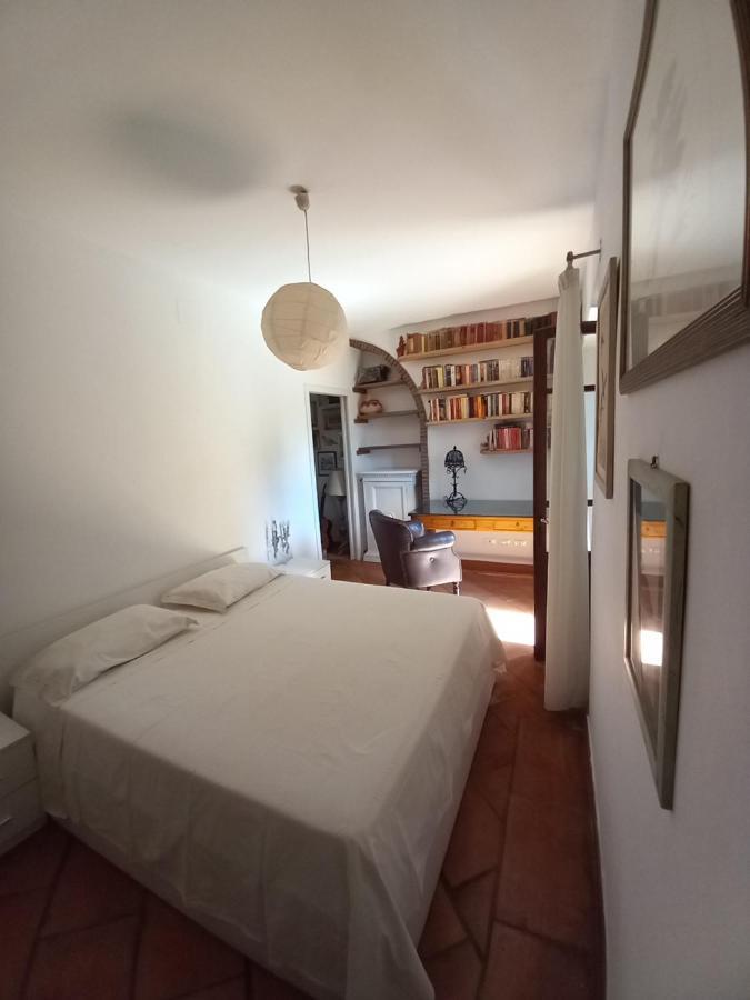 Casa Lalla ลีวอร์โน ภายนอก รูปภาพ