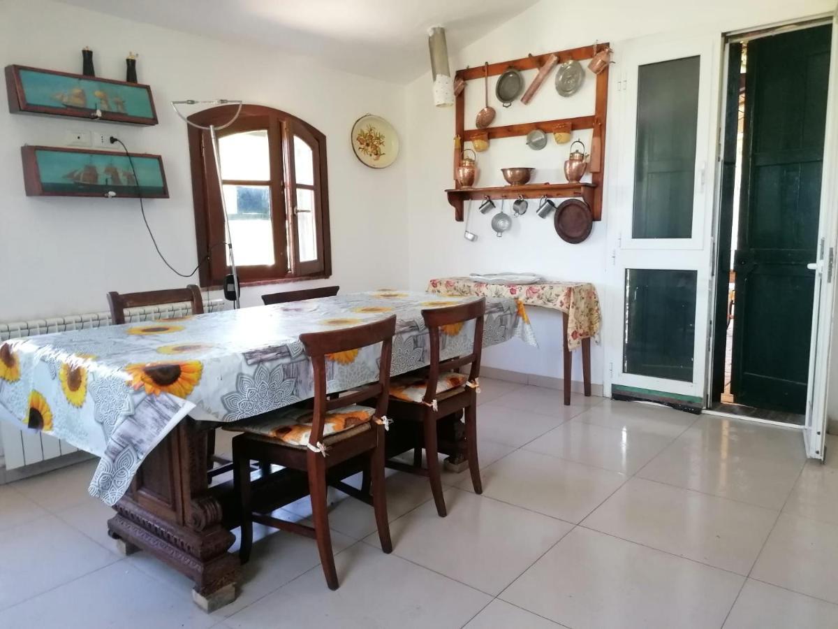 Casa Lalla ลีวอร์โน ภายนอก รูปภาพ